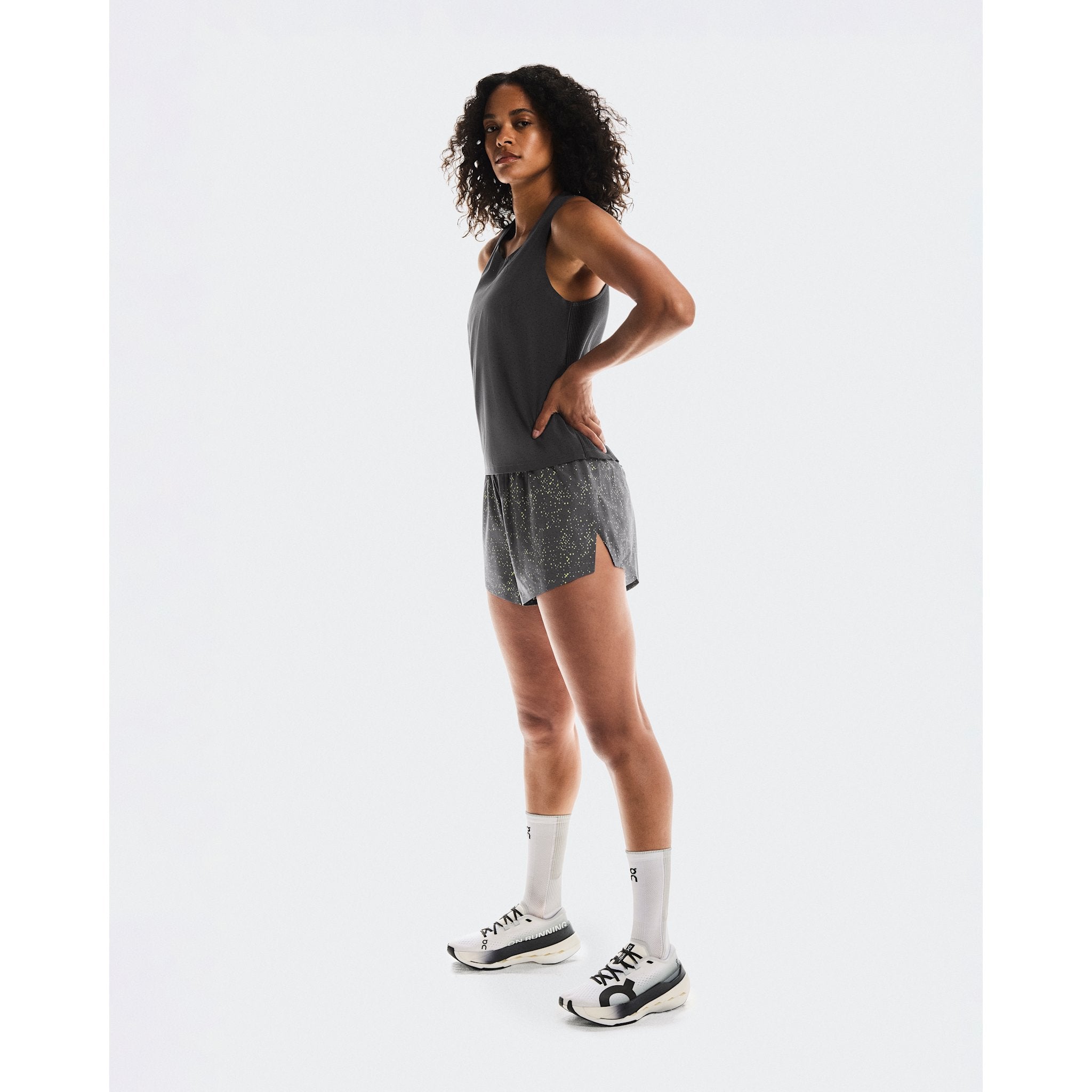 On Race Shorts Iron