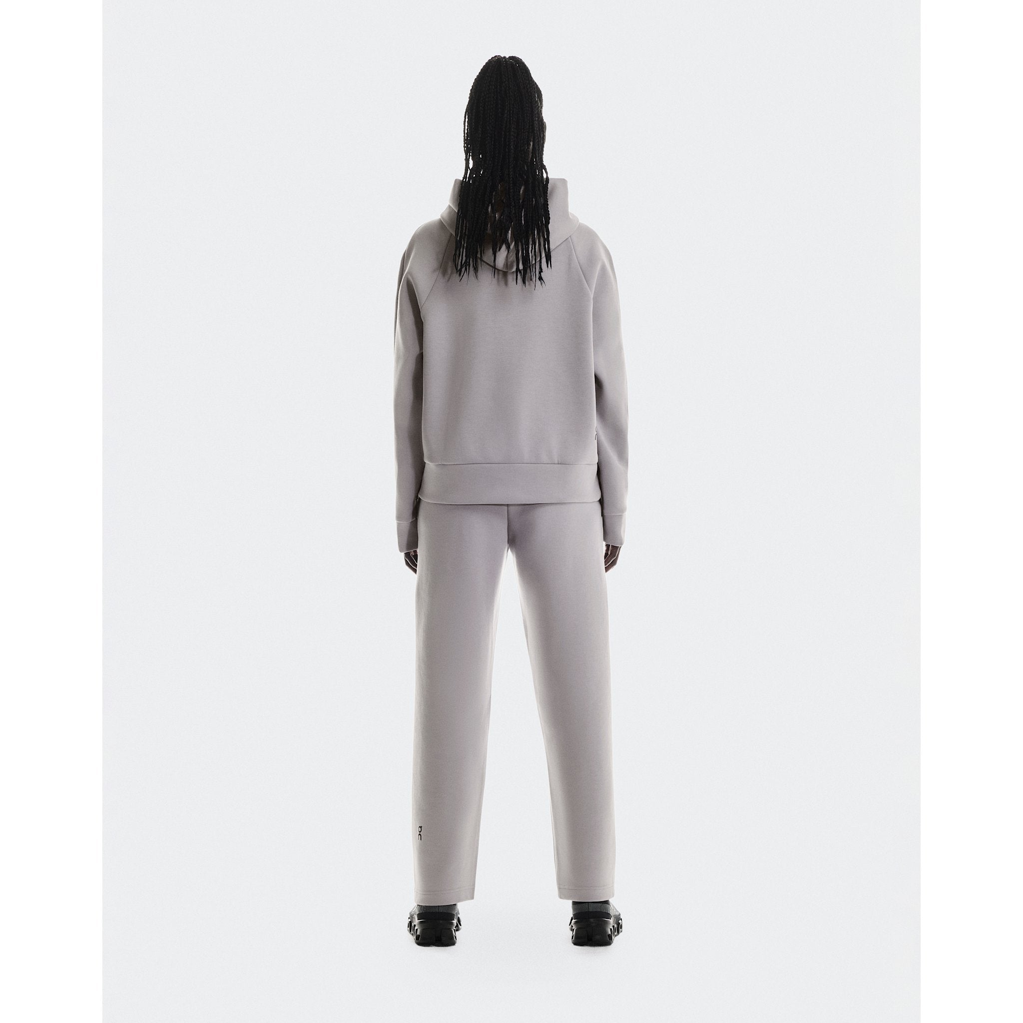 On Focus Tech Sweatpants Lilac