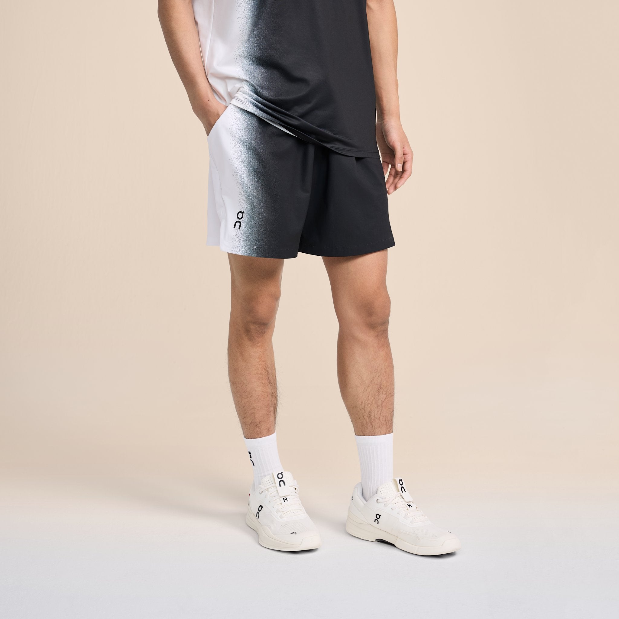 On Court Shorts White