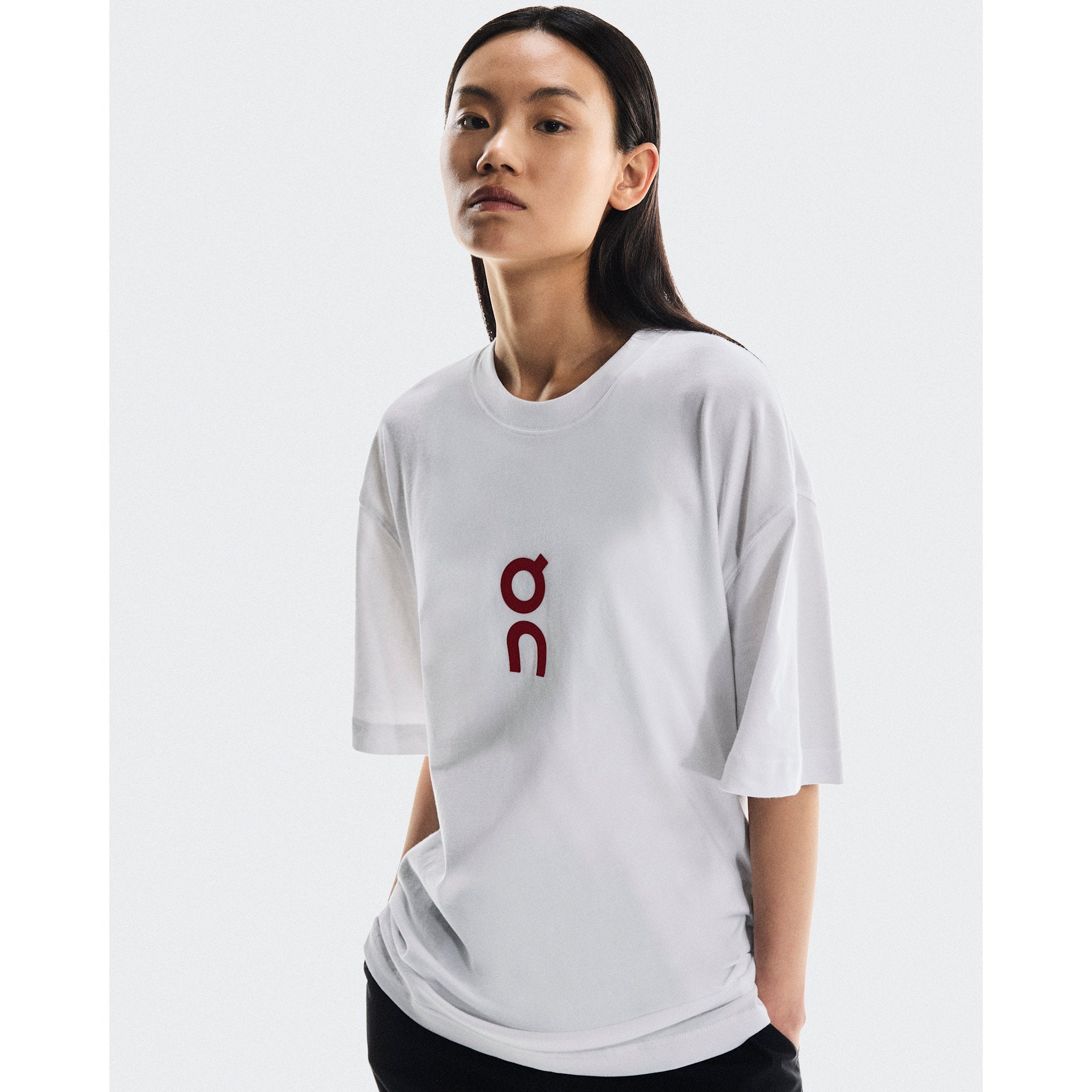 On Club-T White