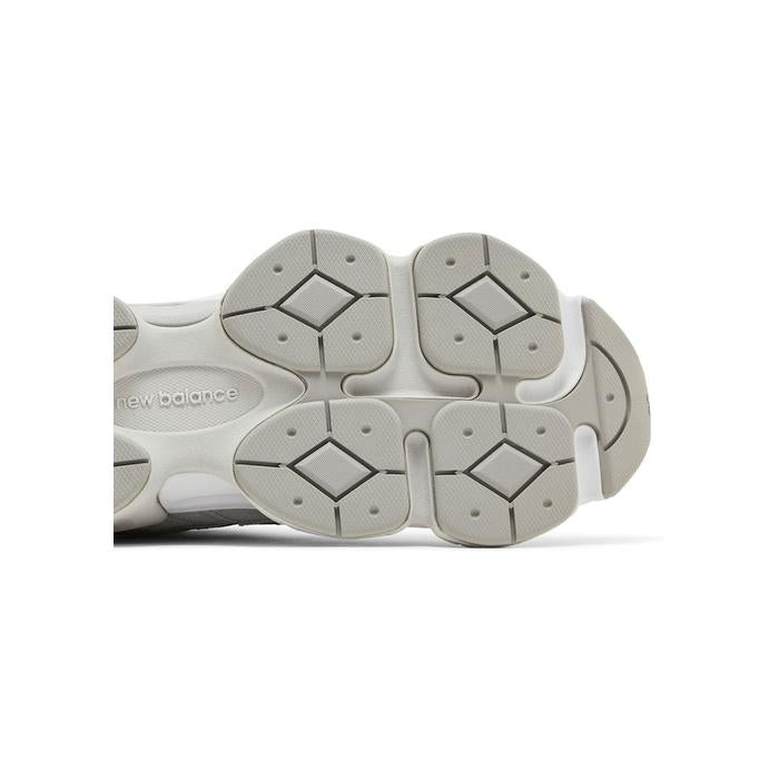 New Balance 9060 'Silver Metallic Grey'