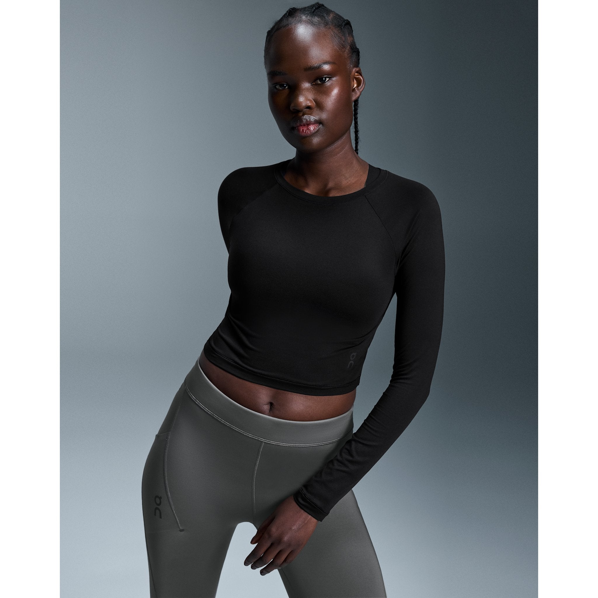 On Studio Long-T Crop Black