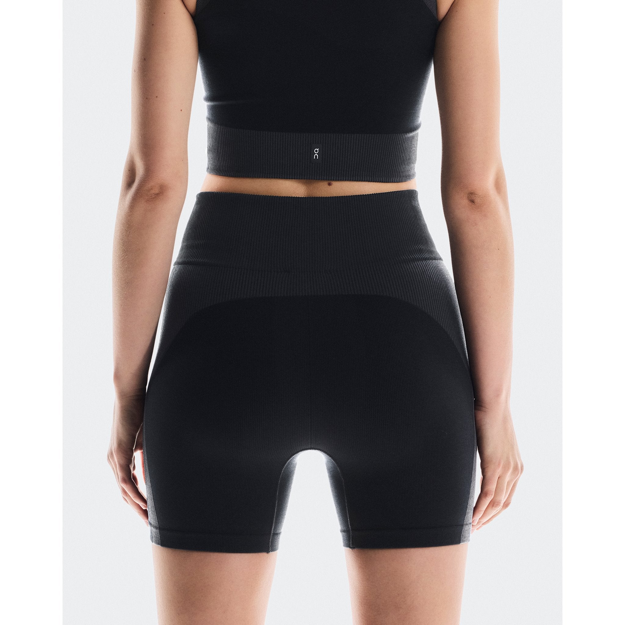 On Studio Knit Shorts Black | Eclipse