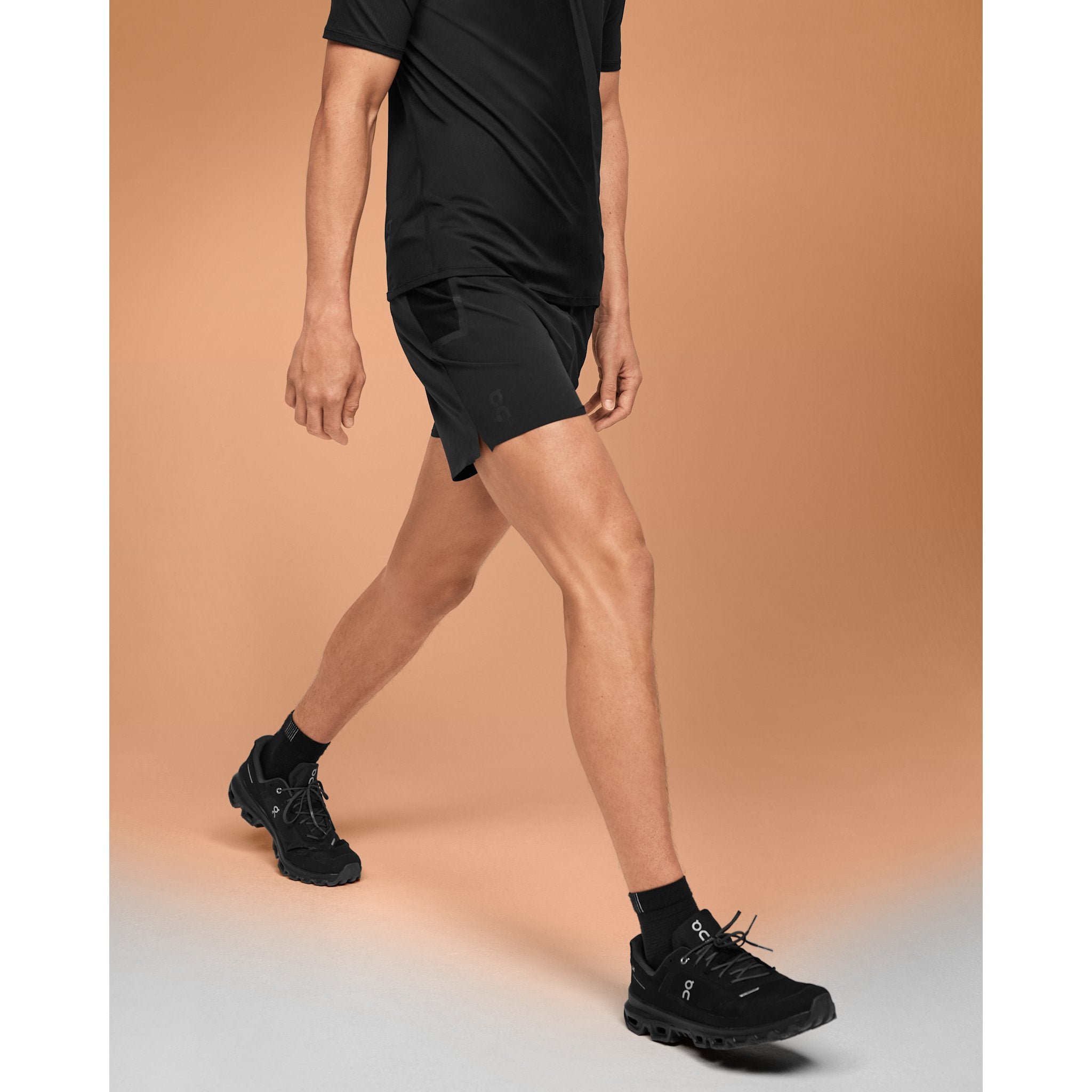On Ultra Shorts Black