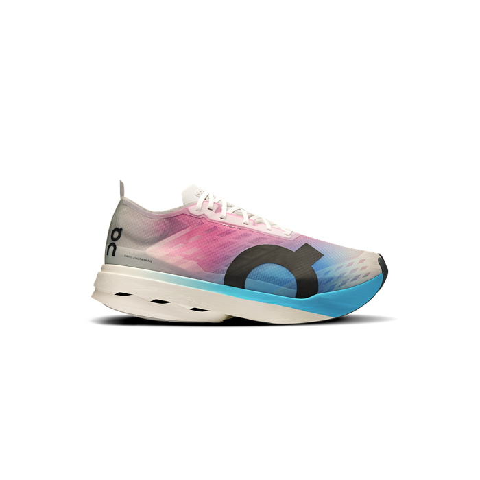 ON Running Men's Cloudboom Strike White | Horizon