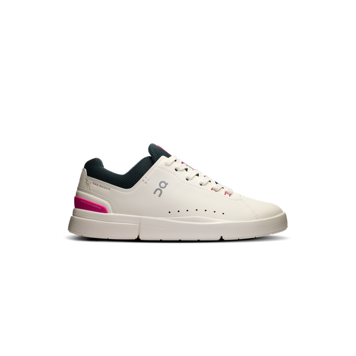 ON Running Women's THE ROGER Advantage Ivory Pink