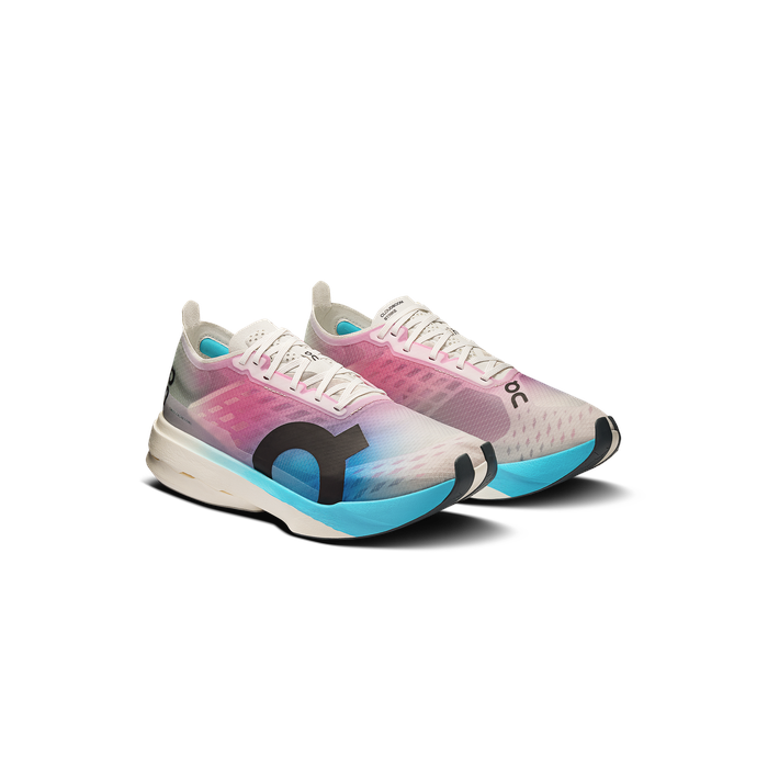 ON Running Women's Cloudboom Strike White | Horizon