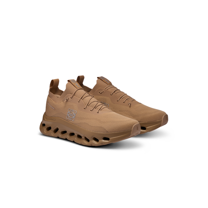 ON Running Men's Cloudtilt LOEWE Dark Sand