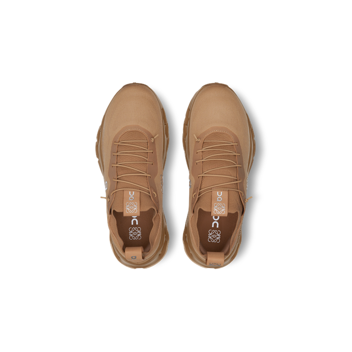 ON Running Women's Cloudtilt LOEWE Dark Sand