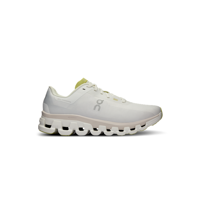 ON Running Women's Cloudflow 4 White | Sand