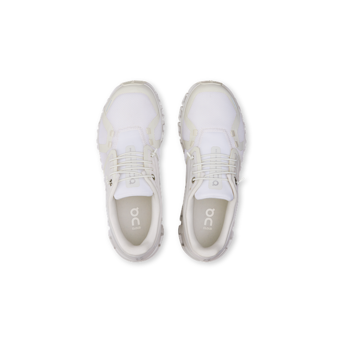 ON Running Women's Cloud 6 White | White