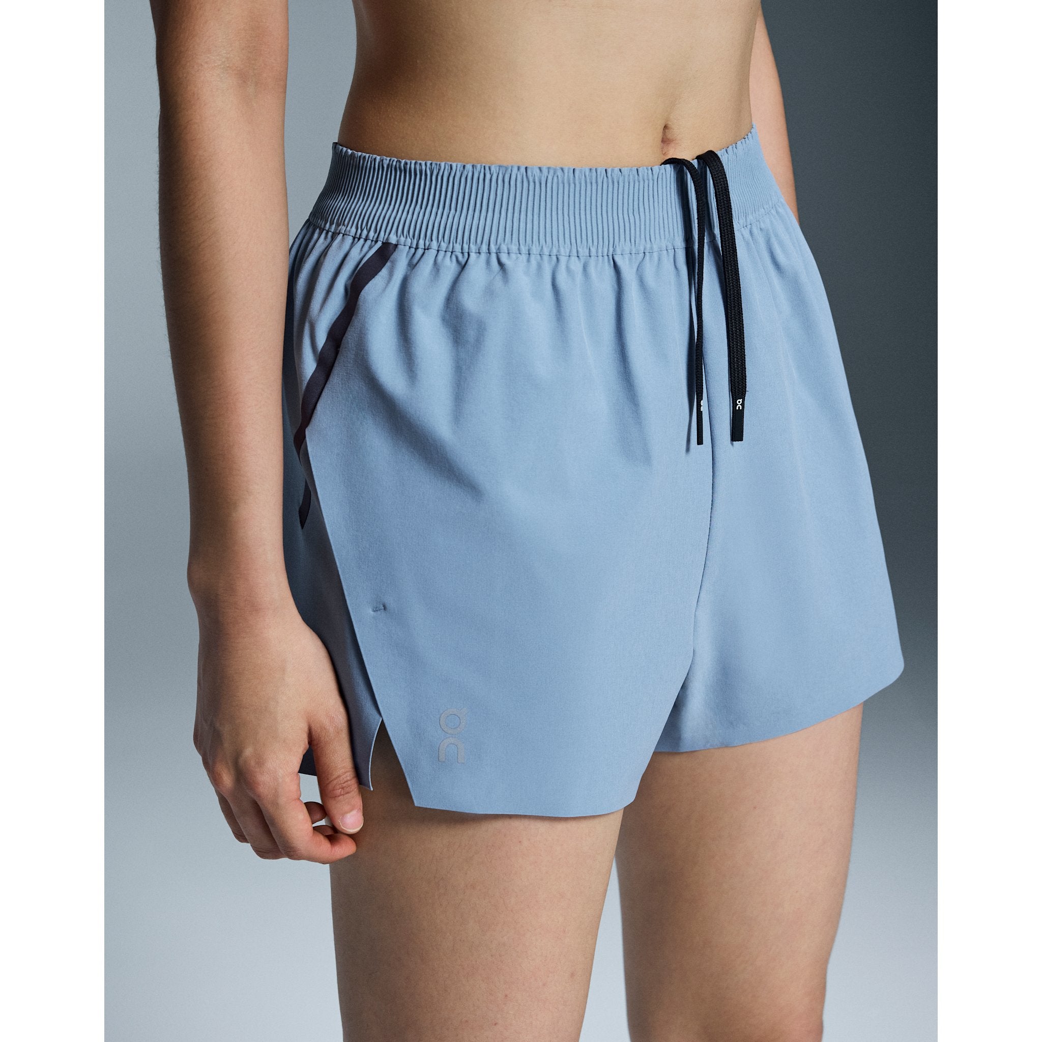 On Train Shorts Chambray