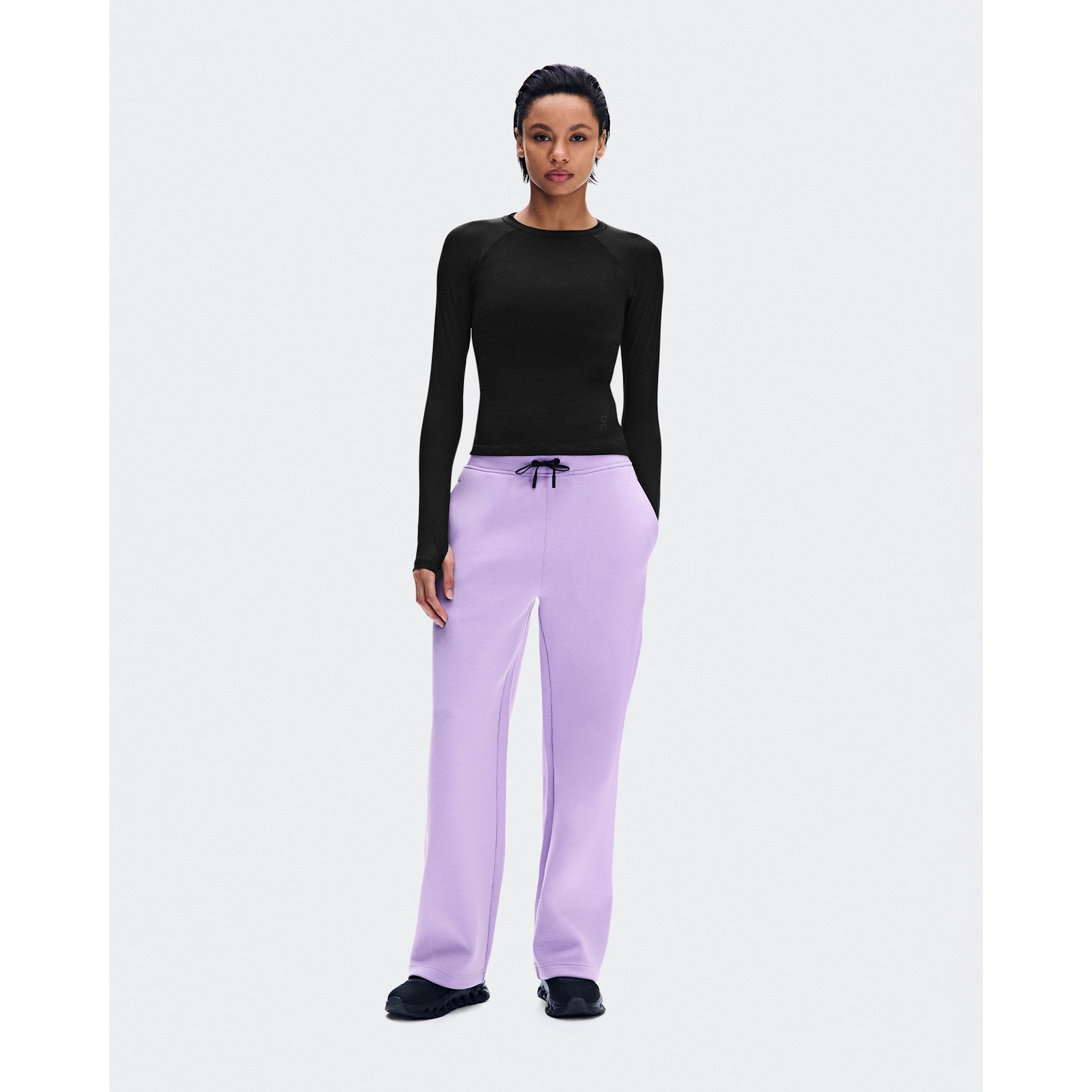 On Focus Tech Sweatpants Bloom
