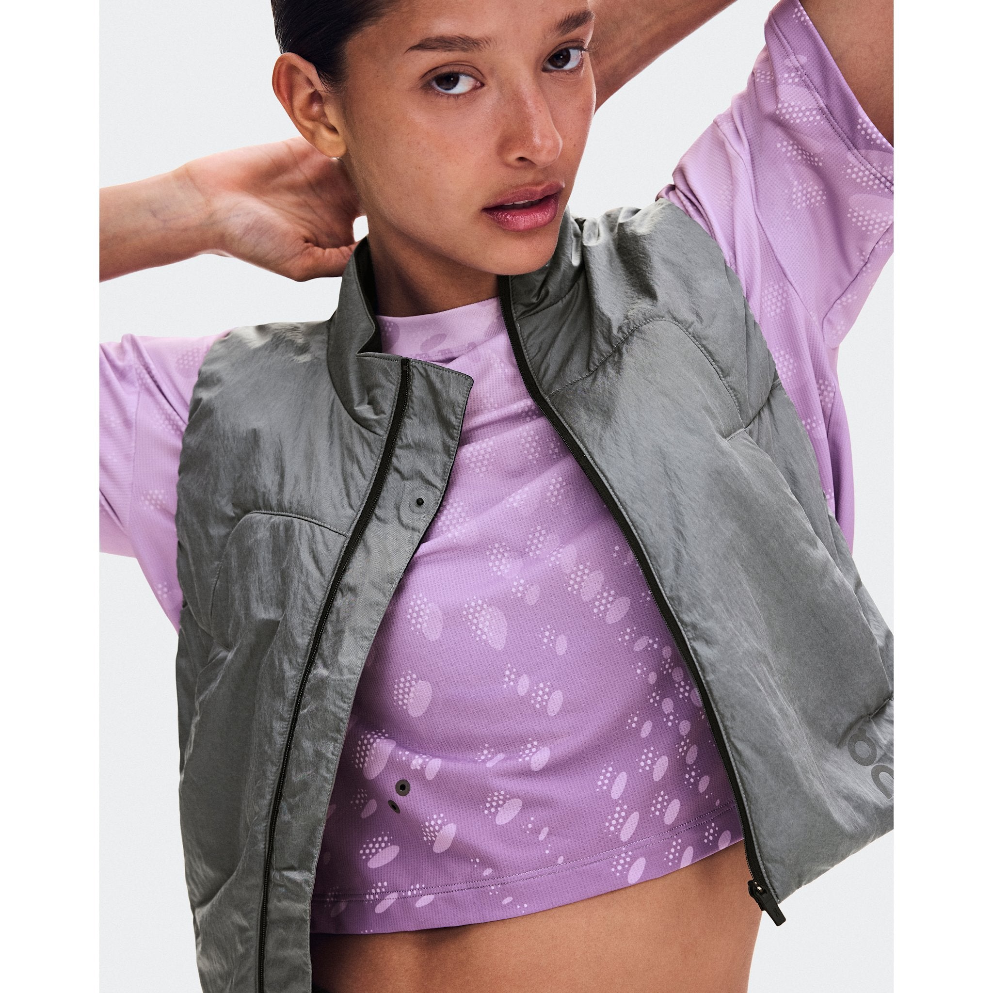 On Performance Volt Vest Glacier