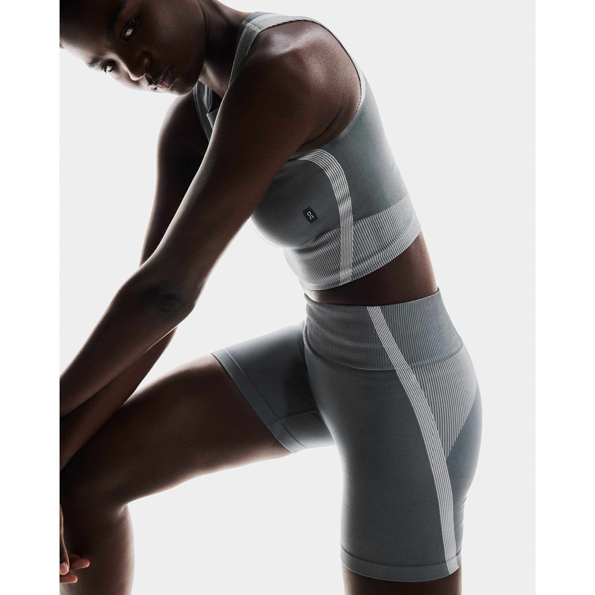 On Studio Knit Shorts Rock | Glacier