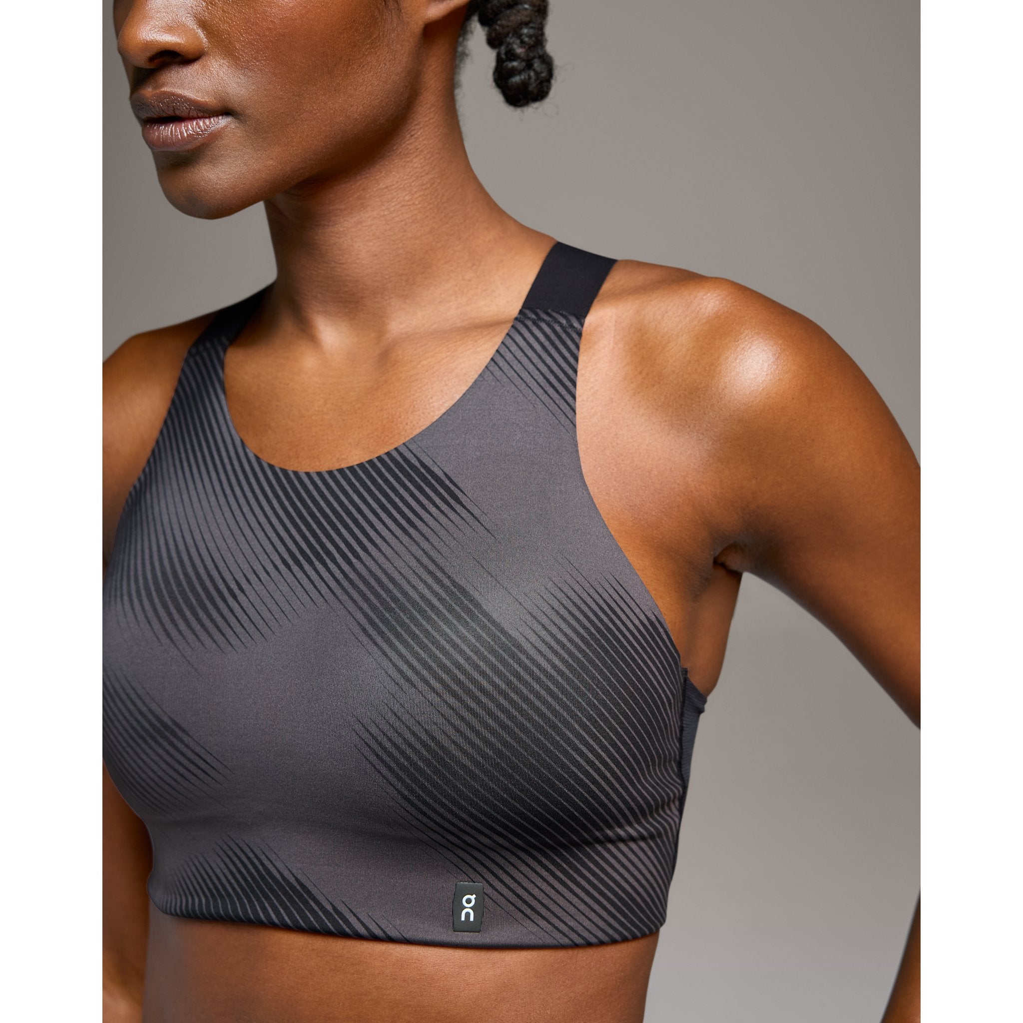 On Performance Graphic Bra Black