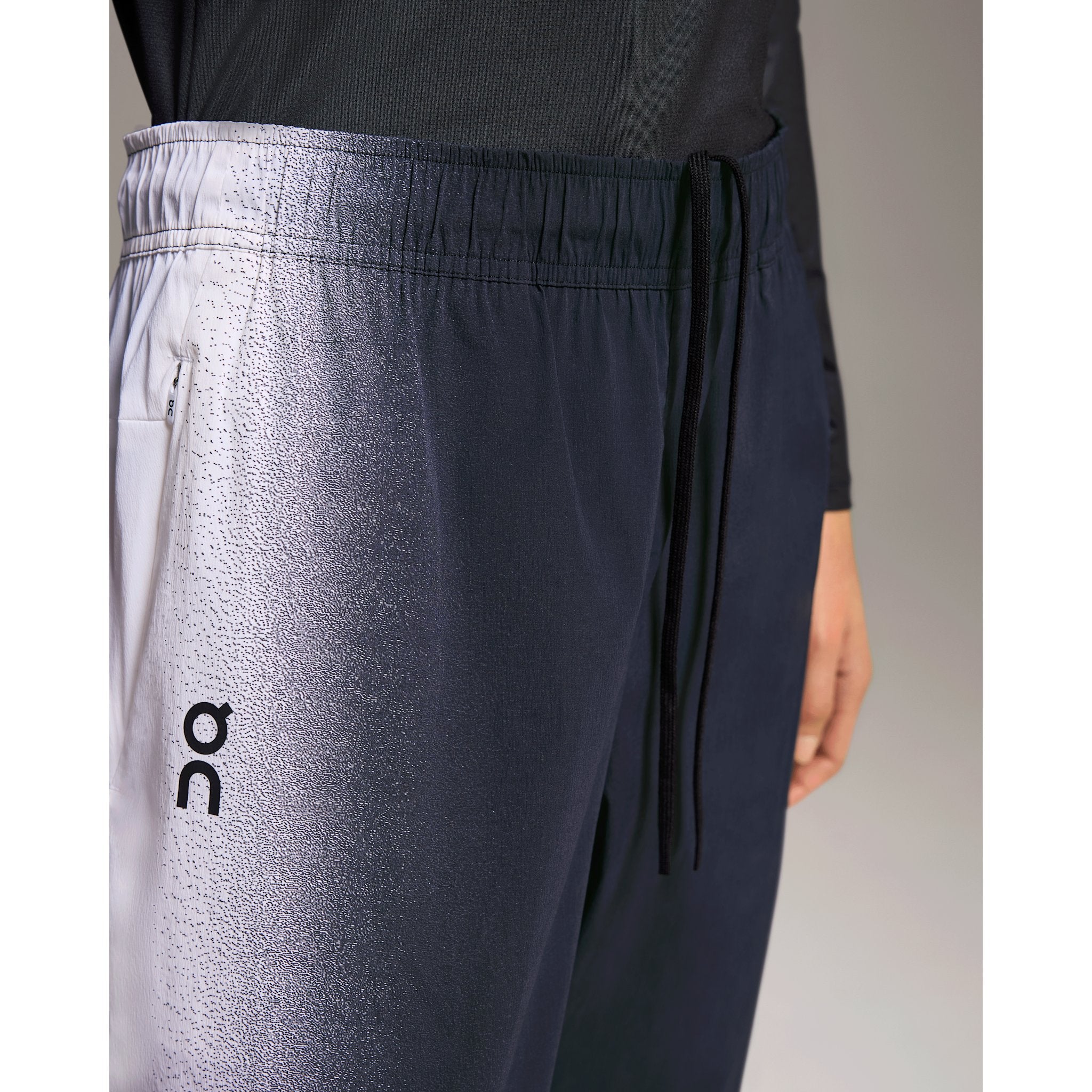 On Court Track Pants Black | White