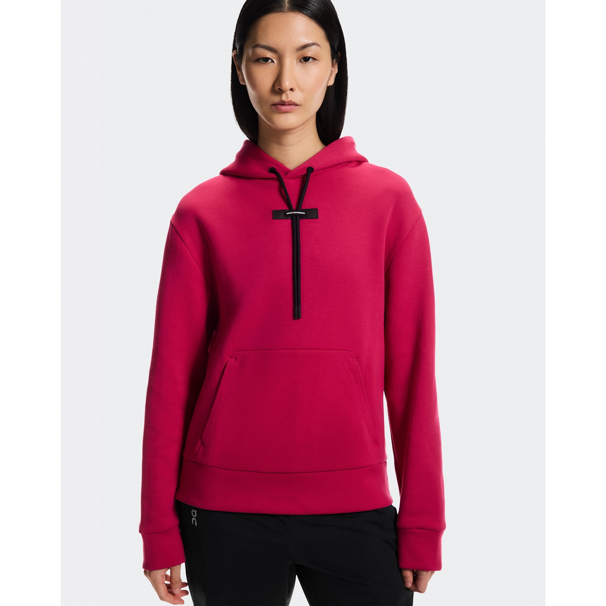 On Focus Tech Hoodie Grenadine