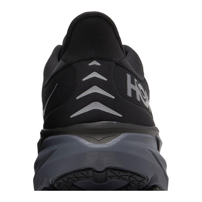 Hoka Clifton 8 'Black'