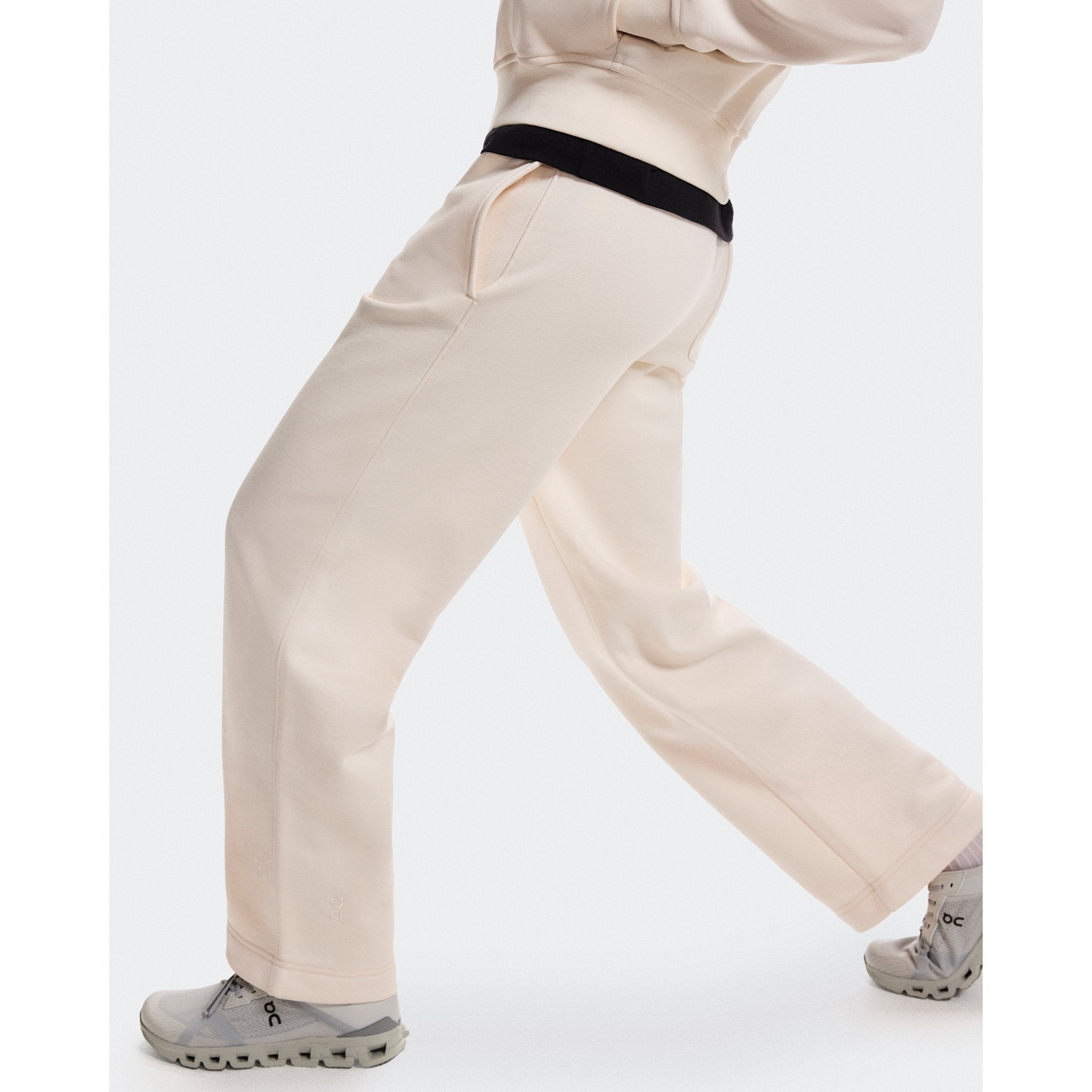 On Club Collective Pants Dew