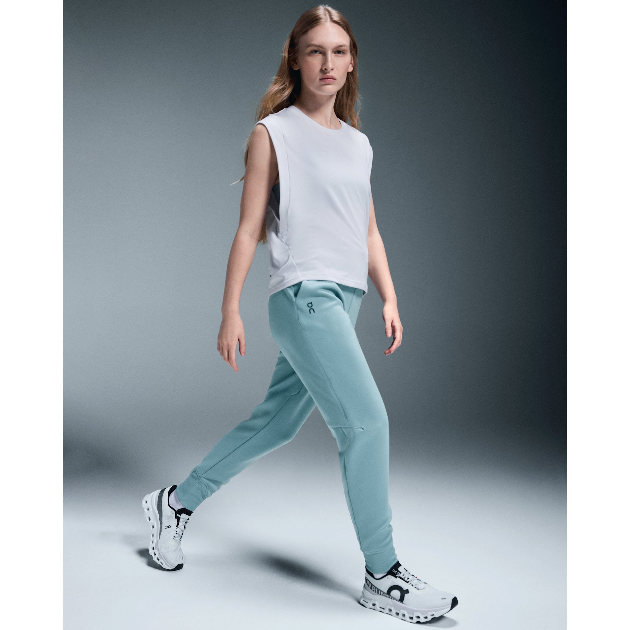 On Sweat Pants Coast