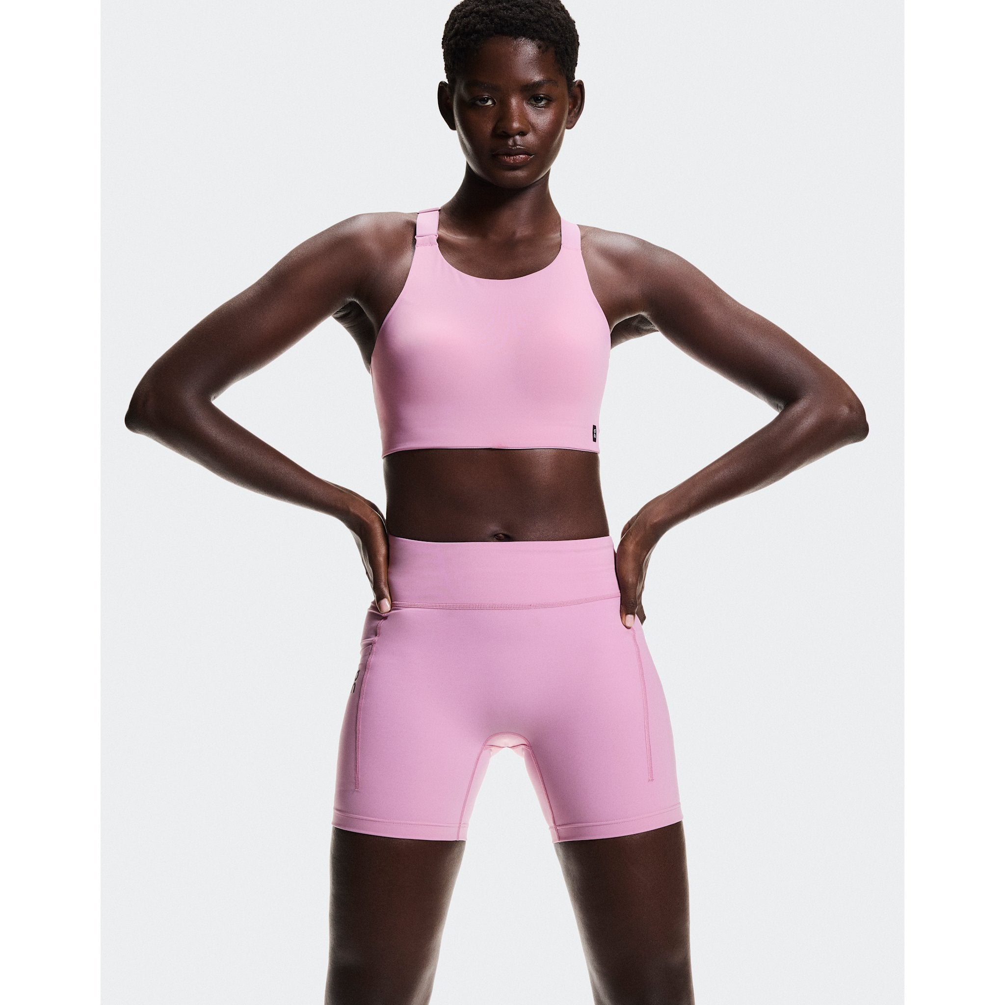 On Performance Tights Short Sakura