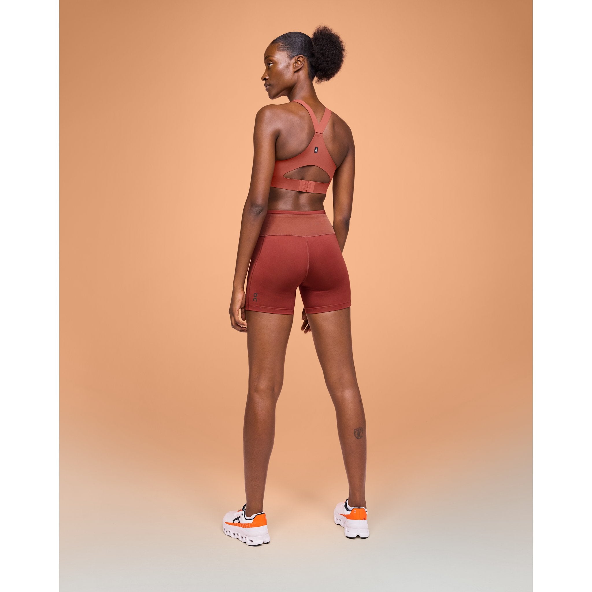 On Performance Short Tights Ruby