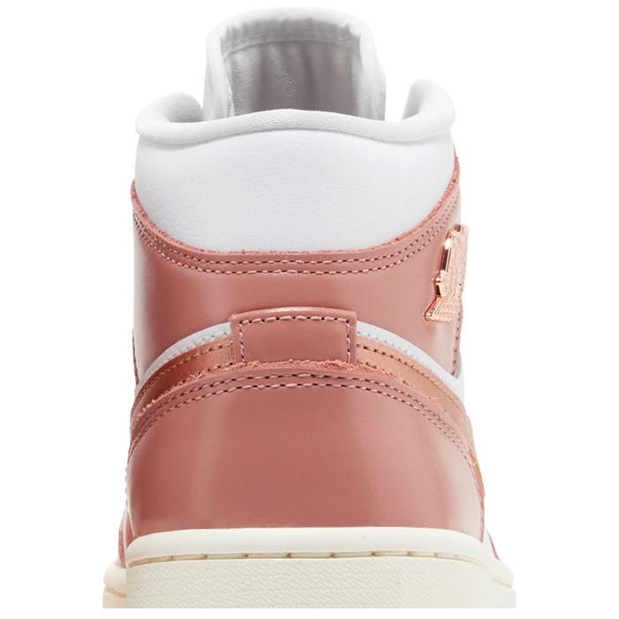 Nike Wmns Air Jordan 1 Mid SE 'Red Stardust'