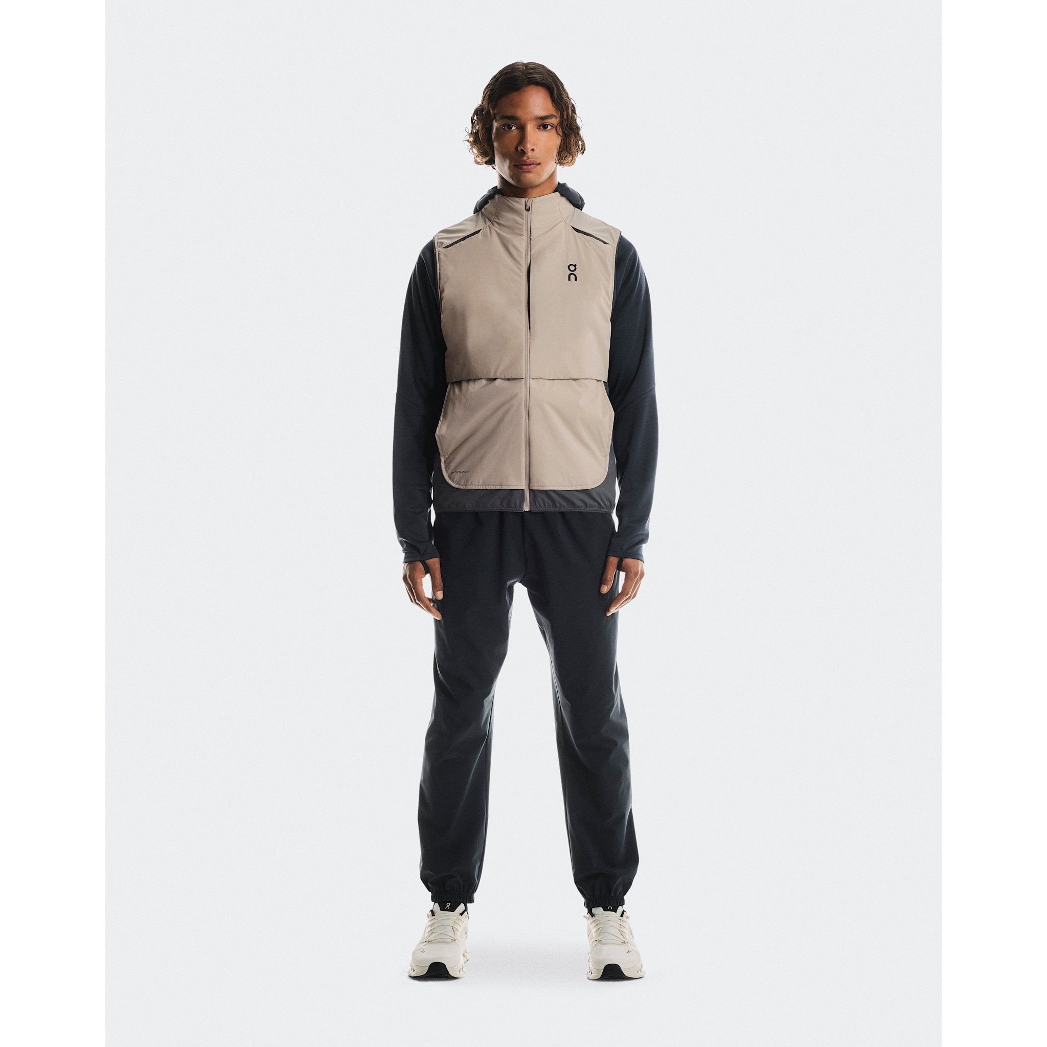 On Weather Vest Desert | Eclipse