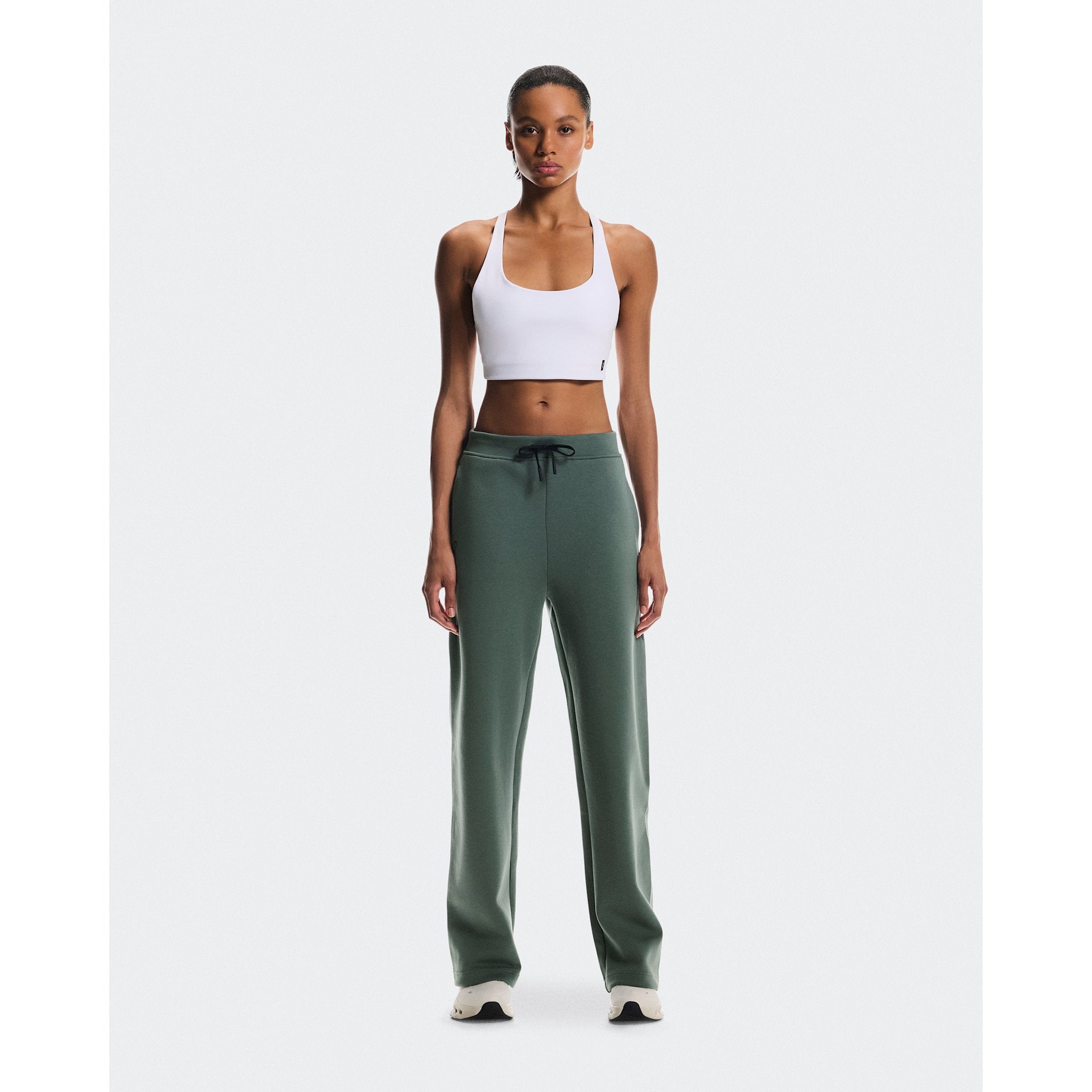 On Focus Tech Sweatpants Olive