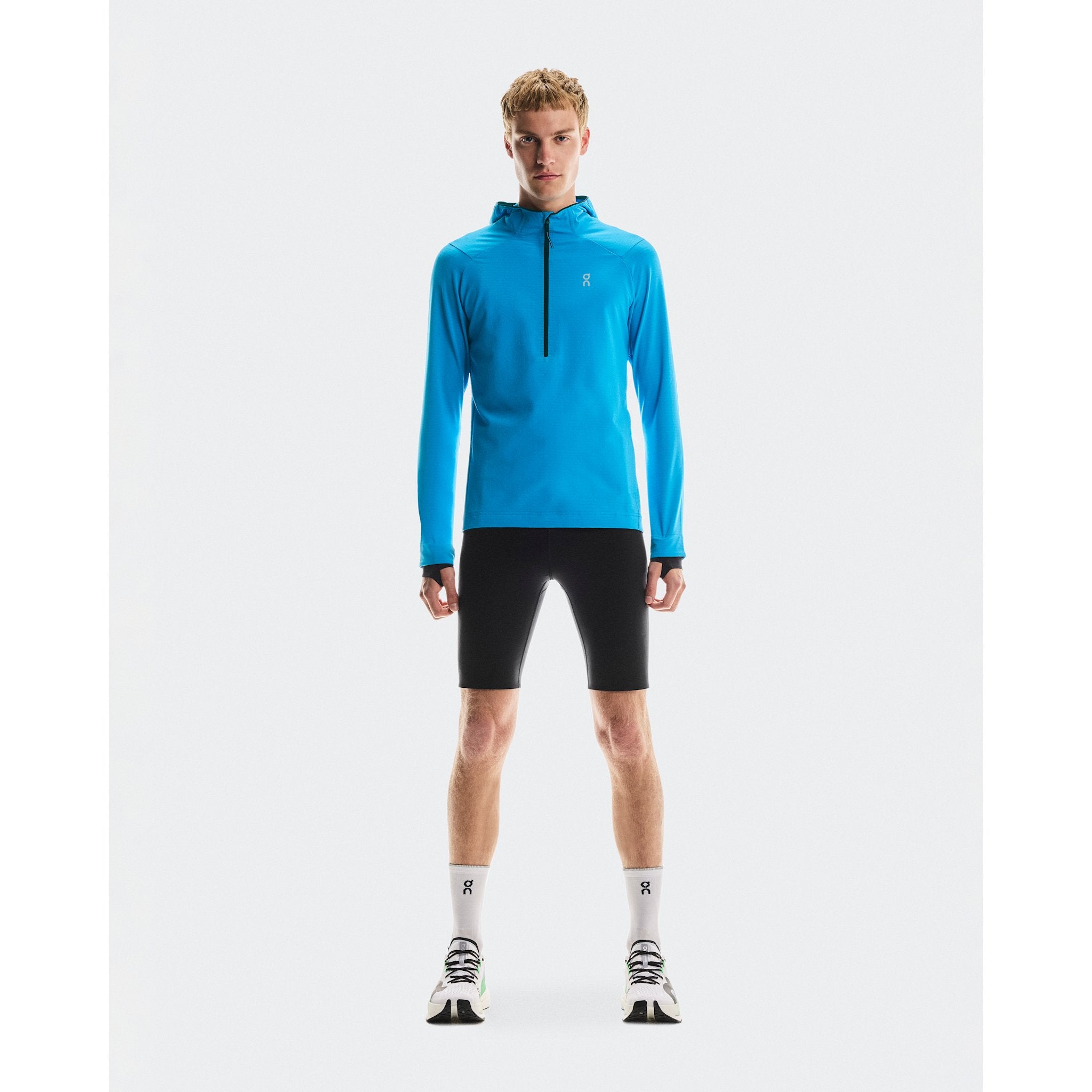 On Pace Hoodie Malibu