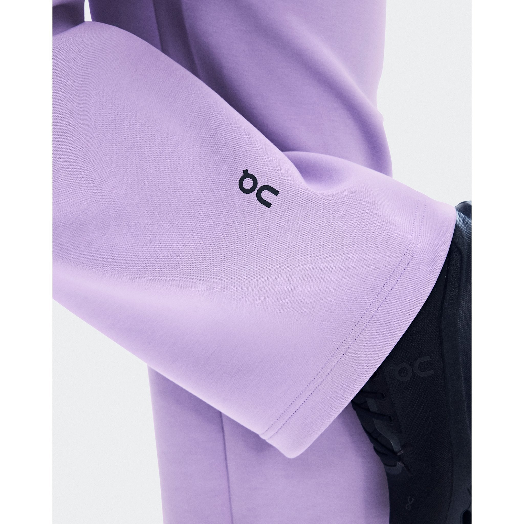 On Focus Tech Sweatpants Bloom