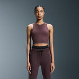 On Movement Crop Black