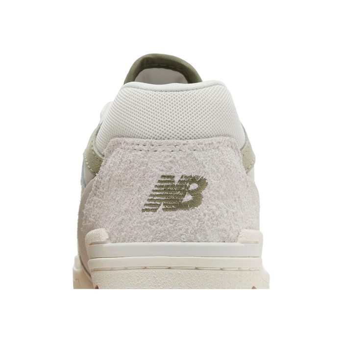 New Balance Women's 550 'Spring Collection - Olivine'