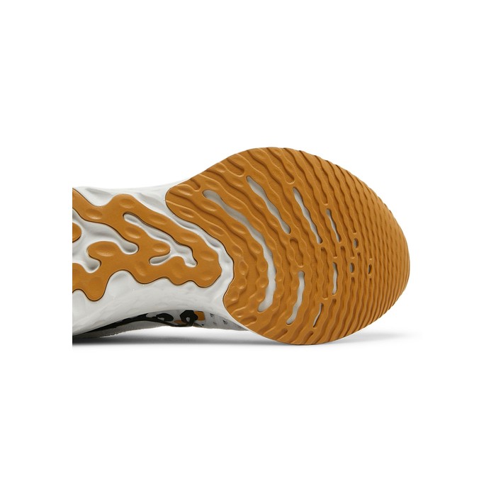 Nike Wmns React Infinity Run Flyknit 2 'Leopard'