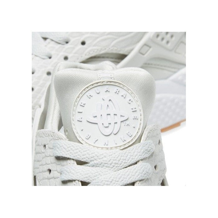 Nike Wmns Air Huarache Run SE 'Light Bone'