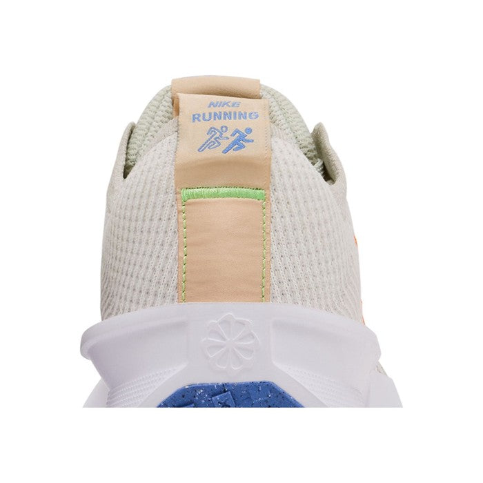 Nike Wmns Interact Run 'Light Bone Bright Mandarin'