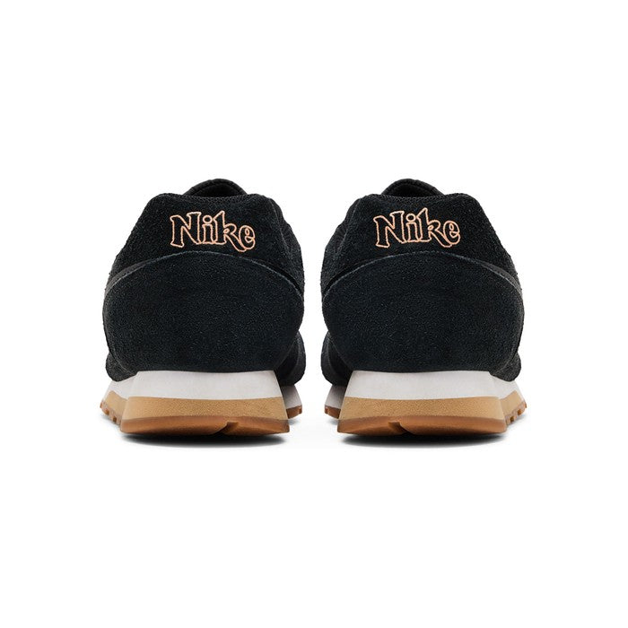 Nike Wmns MD Runner 2 SE 'Black Gum'