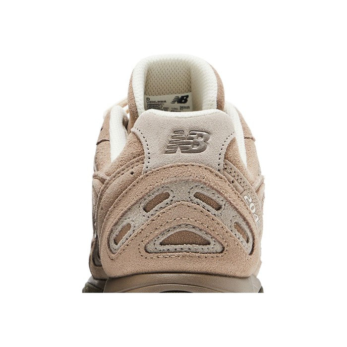 New Balance 204L 'Mushroom Arid Stone'