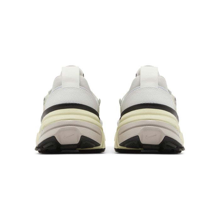 Nike Men's V2K Run 'Pure Platinum Metallic Silver'