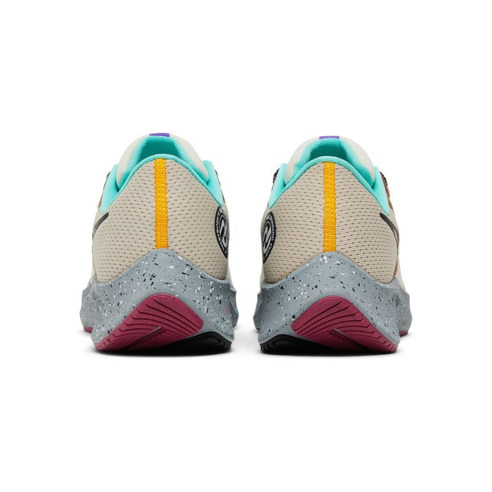 Nike Air Zoom Pegasus 38 'Running Club - Sail'