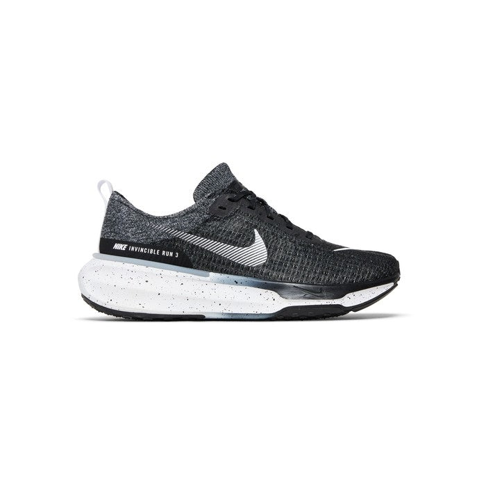 Nike ZoomX Invincible Run Flyknit 3 'Oreo'