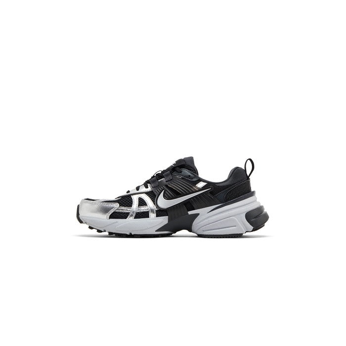 Nike Wmns V2K Run 'Black Metallic Silver'