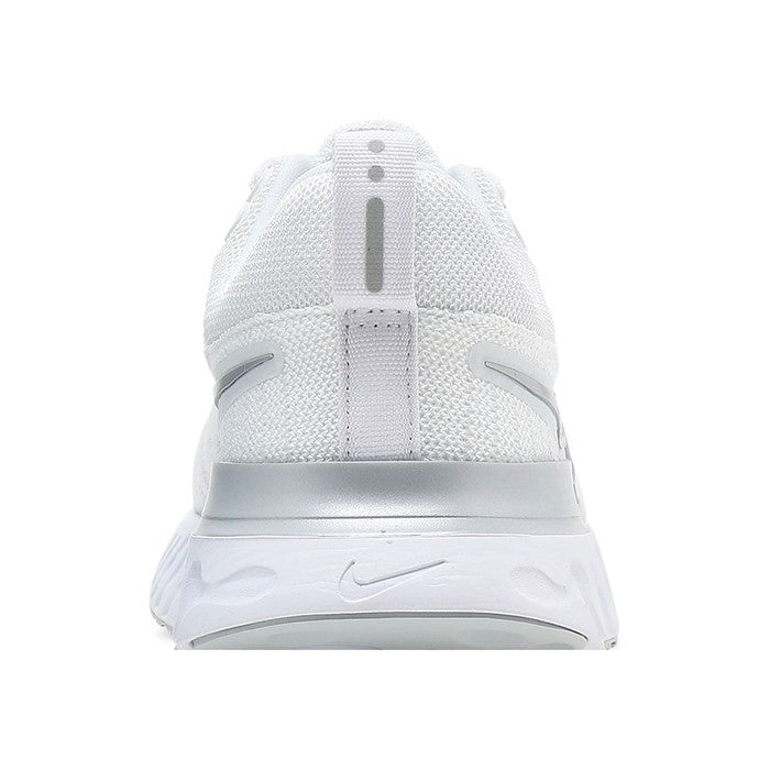 Nike Wmns React Infinity Run Flyknit 2 'White Metallic Silver'