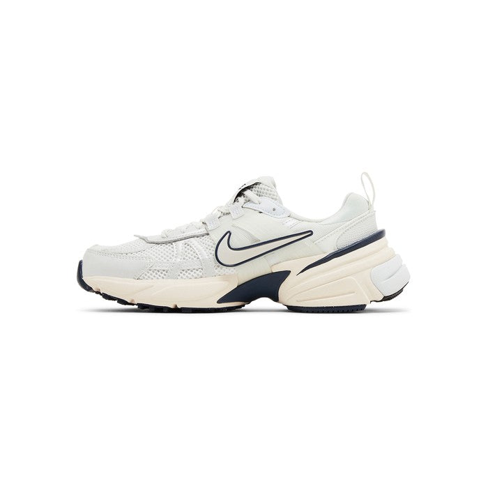Nike Wmns V2K Run 'Platinum Tint Guava Ice'