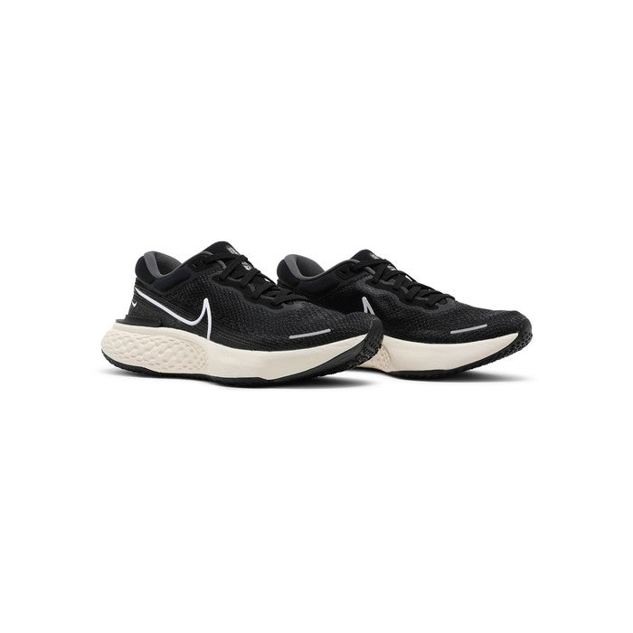 Nike ZoomX Invincible Run Flyknit 'Black White'