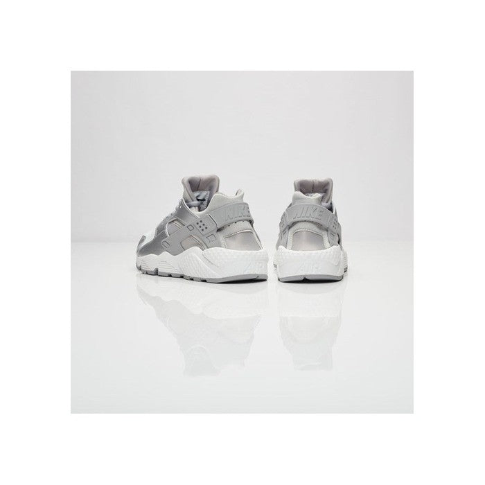Nike Wmns Air Huarache Run SE 'Metallic Silver'