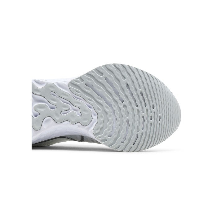 Nike Wmns React Infinity Run Flyknit 2 'White Metallic Silver'