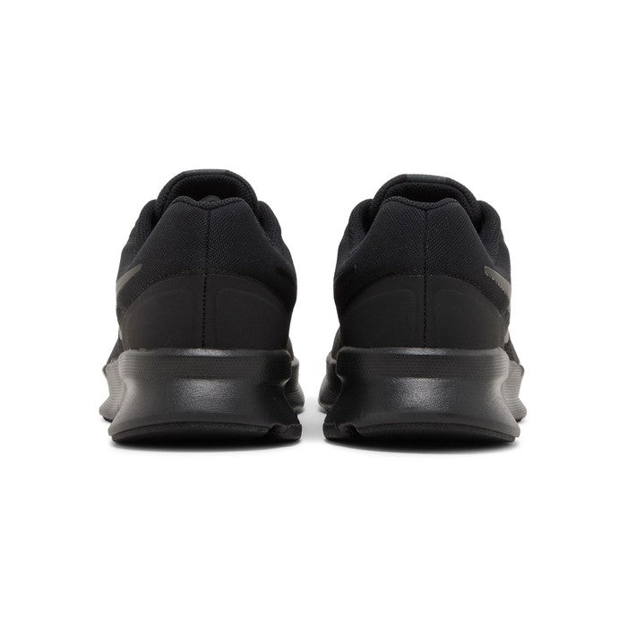 Nike Run Swift 3 'Triple Black'