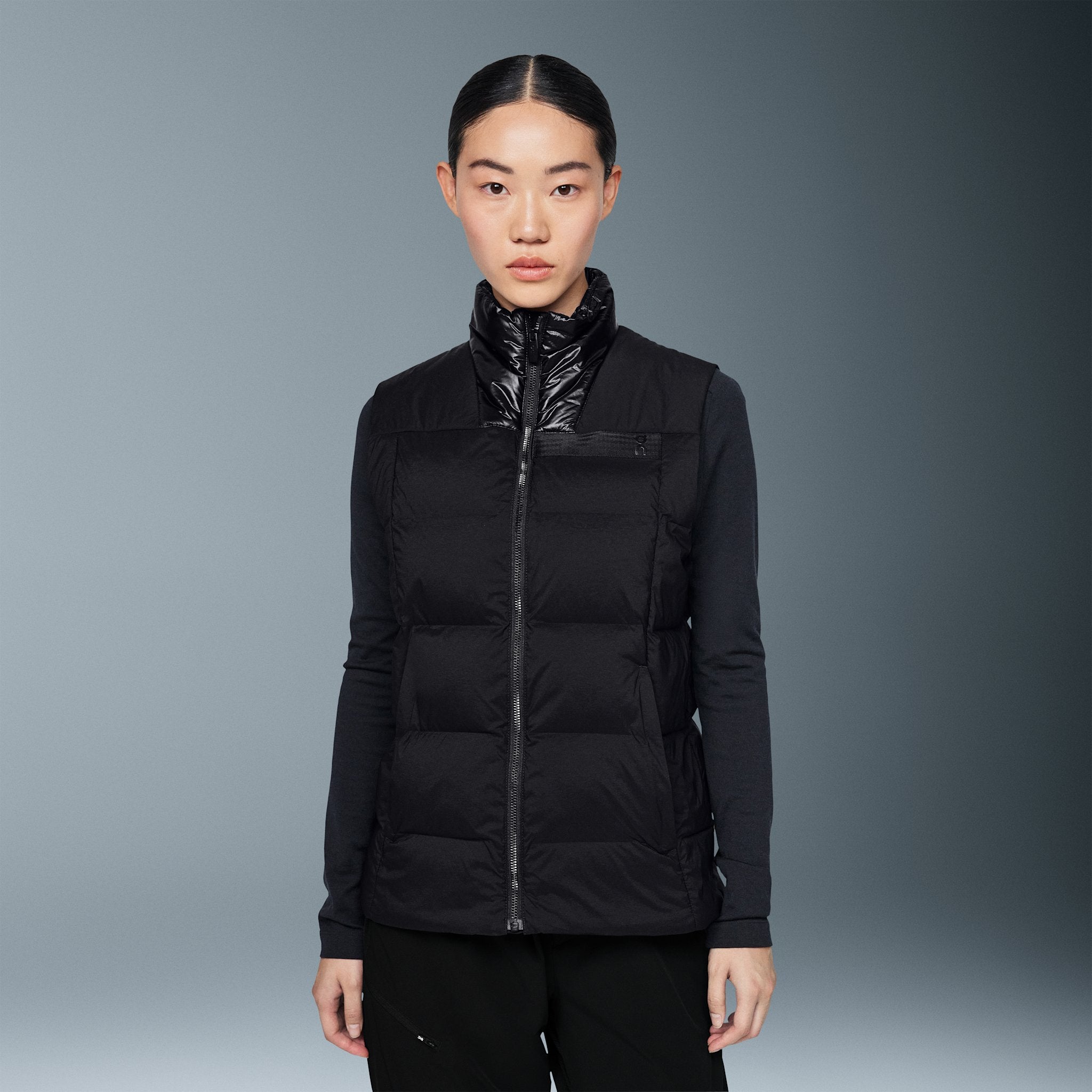 On Challenger Vest Black